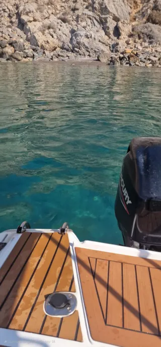 Barco 5m, Mercury 50cv, con amarre