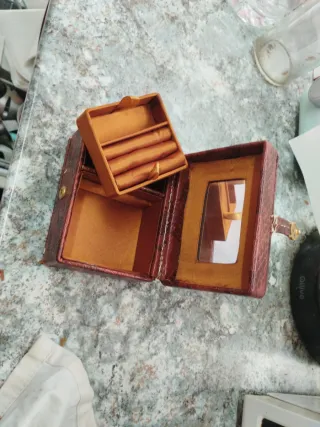 Mini joyero cuero sintético de serpiente