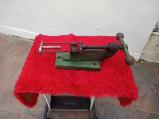 Prensa antigua decorativa