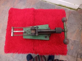 Prensa antigua decorativa