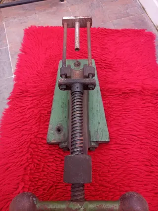 Prensa antigua decorativa