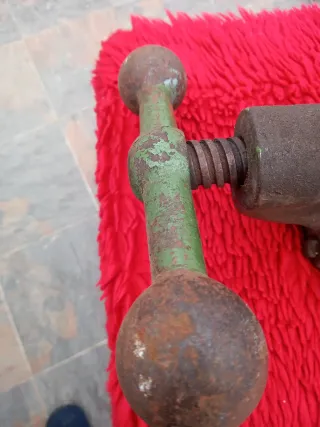 Prensa antigua decorativa