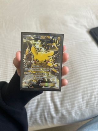 Pikachu EX Carta Pokémon