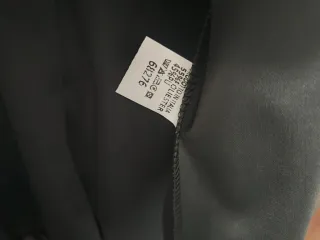 Gabardina polipiel negra mujer