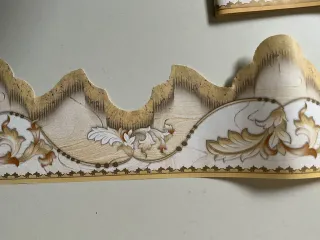 Striscia decorativa per carta da parati colore oro