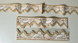 Striscia decorativa per carta da parati colore oro