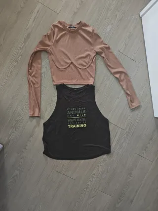 2 Camisetas Bershka y Oysho Talla  S