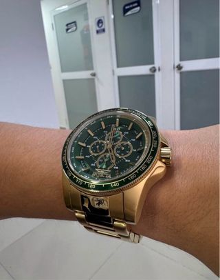 Reloj INVICTA 49417 dorado