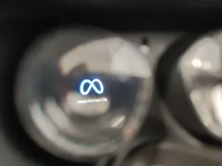 Oculus Quest 2 128GB+ casco GOMRV+ base di ricarica