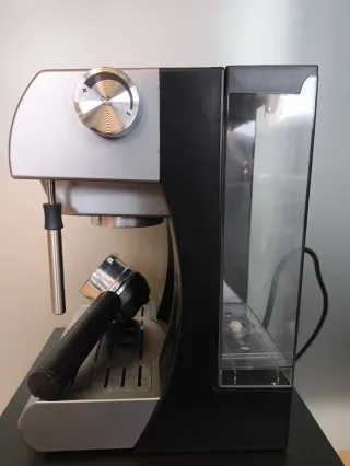 Cafetera Solac Squissita Plus 18 Bar + 2 Capuccino