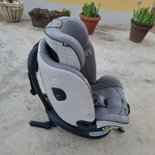 Silla de coche Joie Signature i-Spin Grow (i-Size)