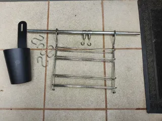 Especiero de pared con 14 botes