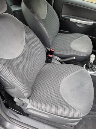 Citroen C2 1.4i gasolina