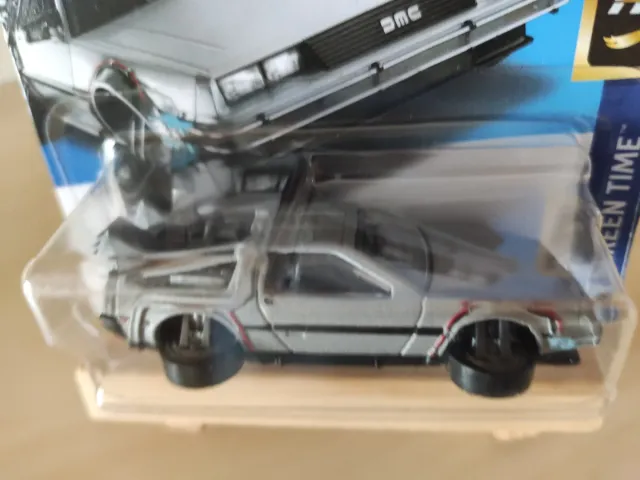 Hot Wheels Ritorno al Futuro DeLorean Hover Mode