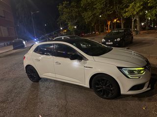 Renault Megane 2017 con 159000km