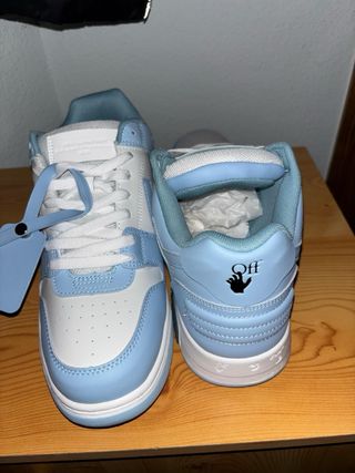 Zapatillas Off-White Azules Claras