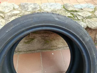 Neumático Hankook Ventus S1 evo3 225/45 R19