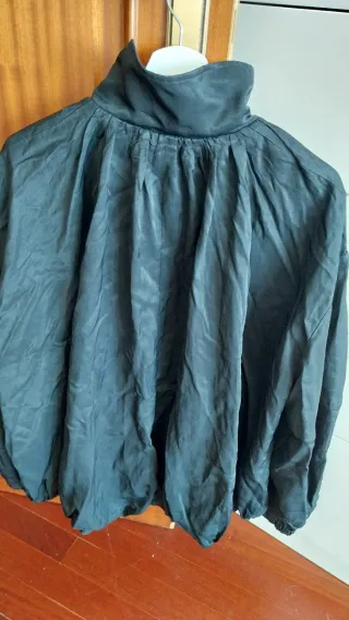 Chaqueta negra talla L