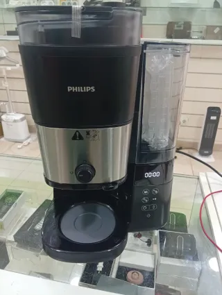 Cafetera Philips con Molinillo Integrado