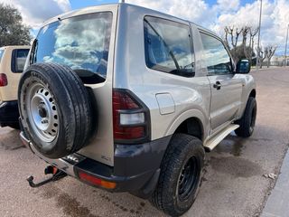 Mitsubishi Montero 2002