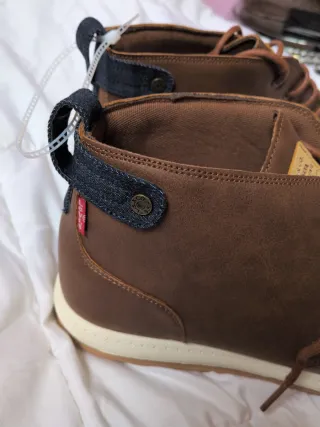 Botas Levi's Hombre Marrones