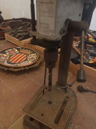 Perforadora/ taladradora