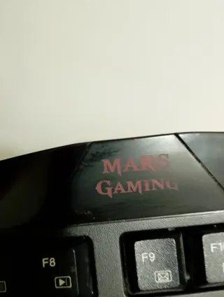 Teclado Mars Gaming Negro y Rojo de membrana