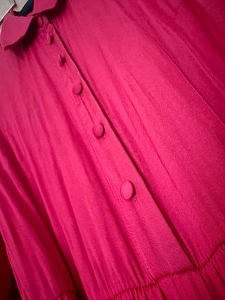 Mono Oysho rojo seda