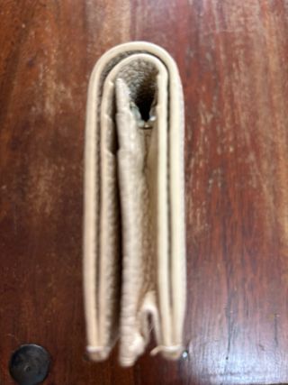 Portafoglio Coccinelle vera pelle beige