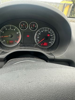 Audi A3 2004 ETIQUETA C