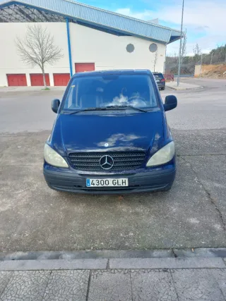Mercedes-Benz Vito 2009