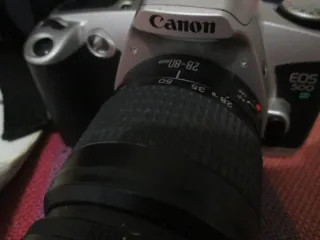 Cámara analógica Canon EOS 500N