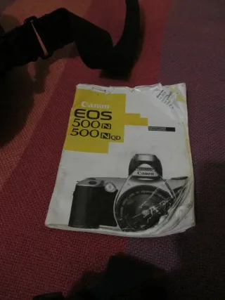 Cámara analógica Canon EOS 500N