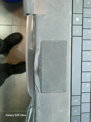 Surface Pro 4 i5 8GB RAM 256GB SSD per parti