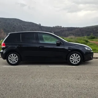 Volkswagen Golf 1.6 TDI ETIQUETA B