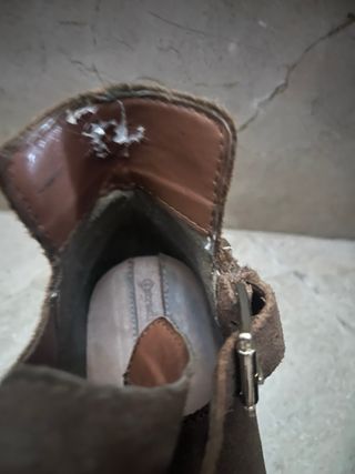 Botas de ante marrones