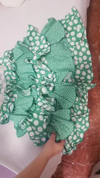 Vestido de flamenca niña verde lunares