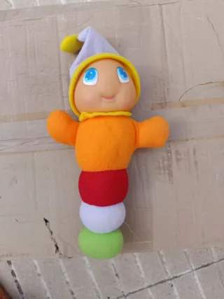 Lote de peluches: perro, elefante, muñeco