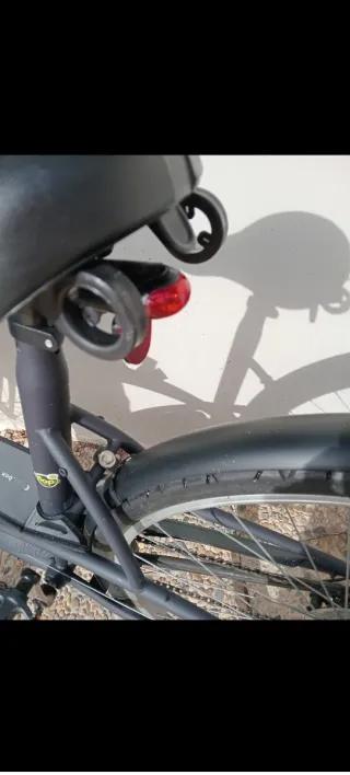 Bicicleta Urbana Btwin Negra Usada una vez.