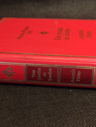 Libro Tres pisadas de hombre - Antonio Prieto