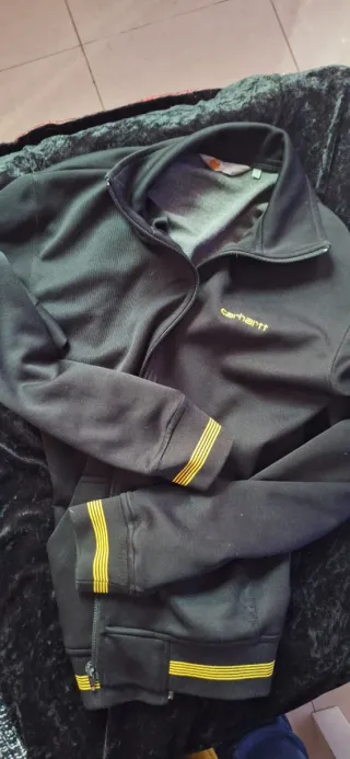Chaqueta Carhartt Negra y Gris Retro