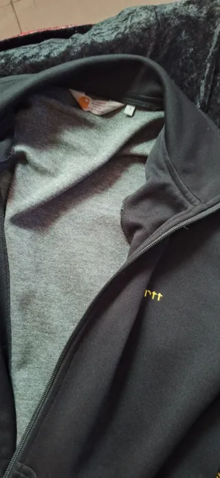 Chaqueta Carhartt Negra y Gris Retro