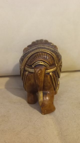 Scultura elefante indiano in legno