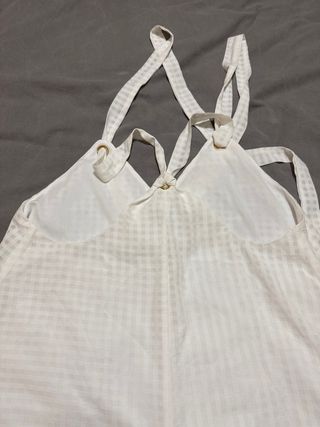 Mono de verano blanco ajustable