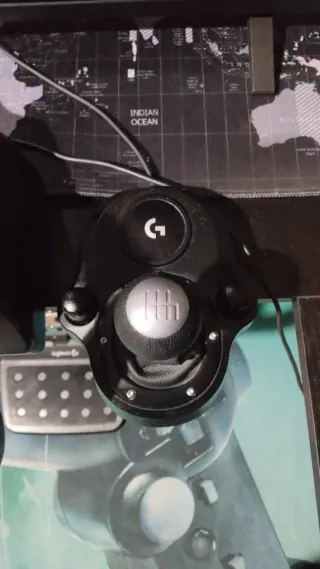 Volante Logitech G29 con Palanca de Cambios