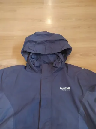 Chaqueta Regatta Breat Outdoors Talla 9-10 Capucha