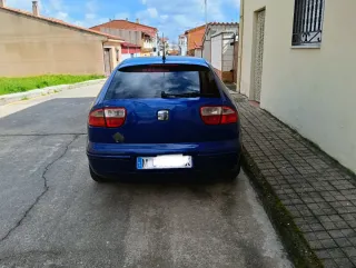 SEAT Leon 2000