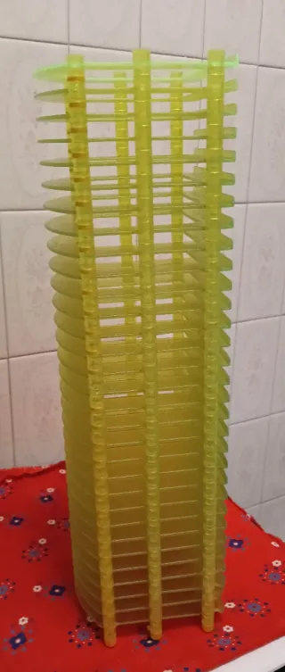 Portacd vintage giallo