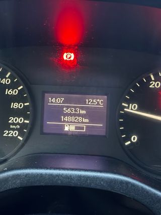 Mercedes-Benz Furgon 2017