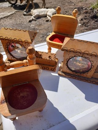 Carrettini Siciliani e Sedie Artigianali